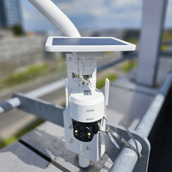 Cámara IP Dahua Dual Iluminador 4MP 4G SD2A400HB con Energía Solar